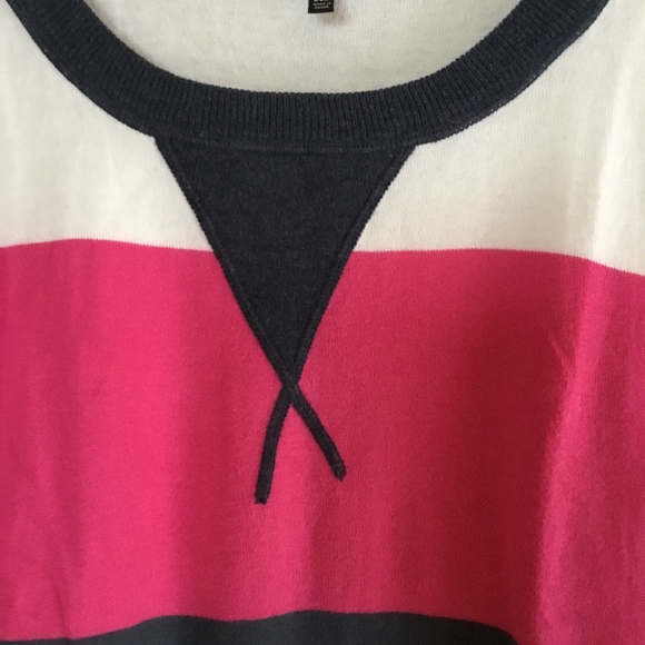 Hurley Color-Block Sweater - Picture 3 of 5